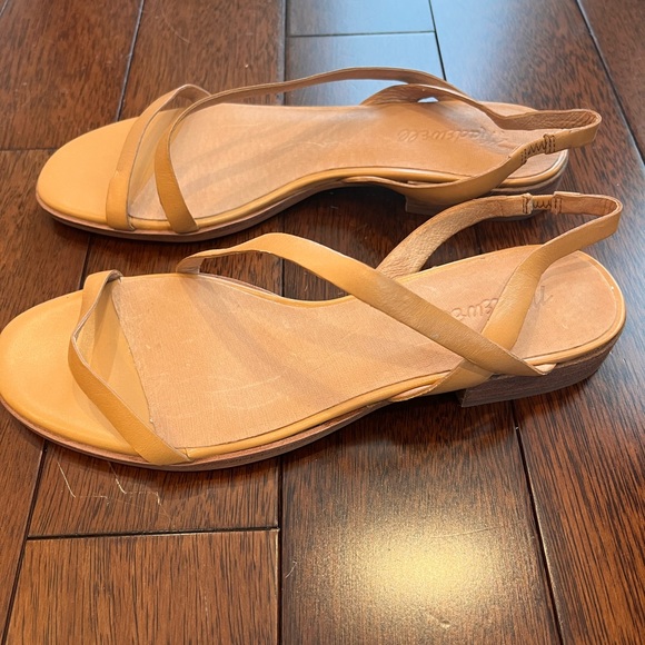 NWOT Madewell tan sandals size 8 - Picture 4 of 5